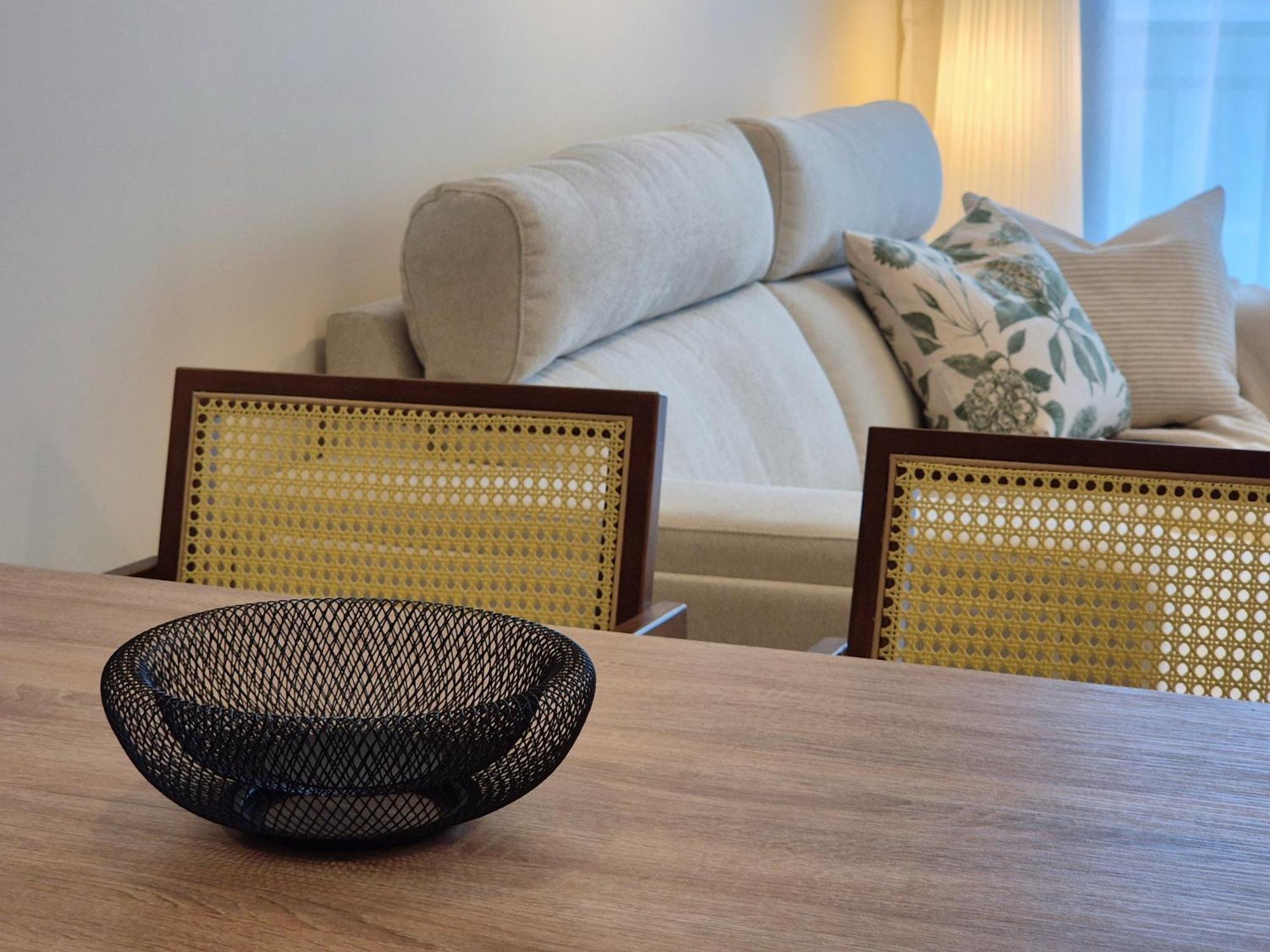Origins Retreat - 4 Beds 4 Pax - 15 Mins To Ciq Apartemen
